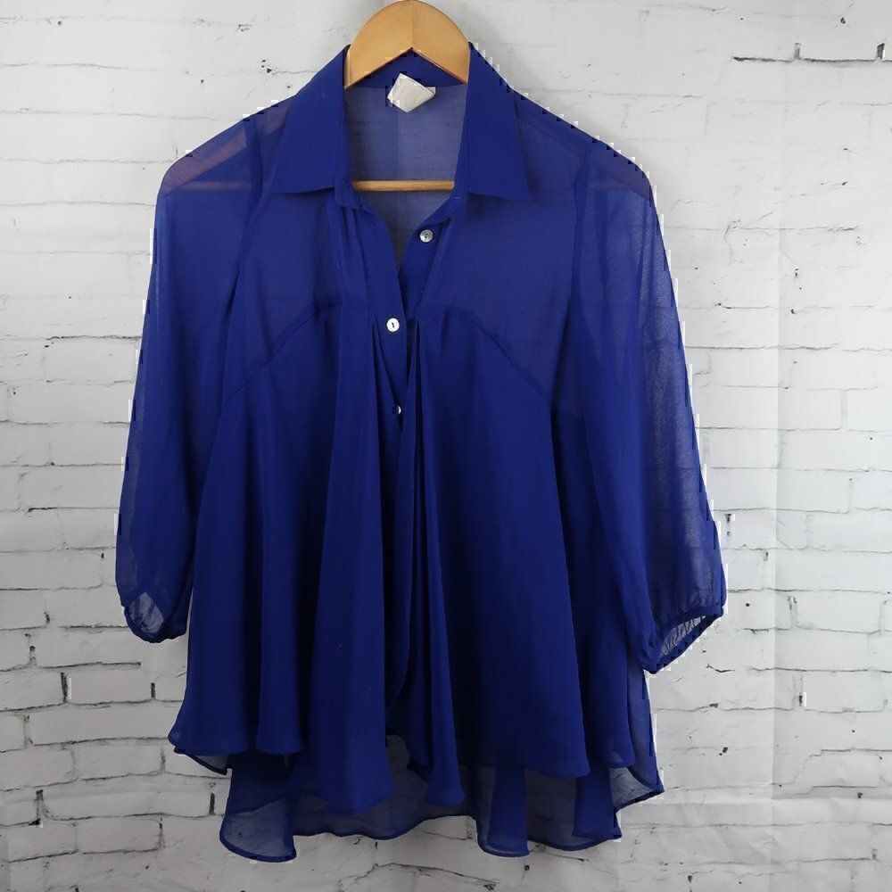 FRANCESCA'S COLLECTIONS BLUE SEMI SHEER LAYERED 3/4 SLEEVE BUTTON DOWN BLOUSE